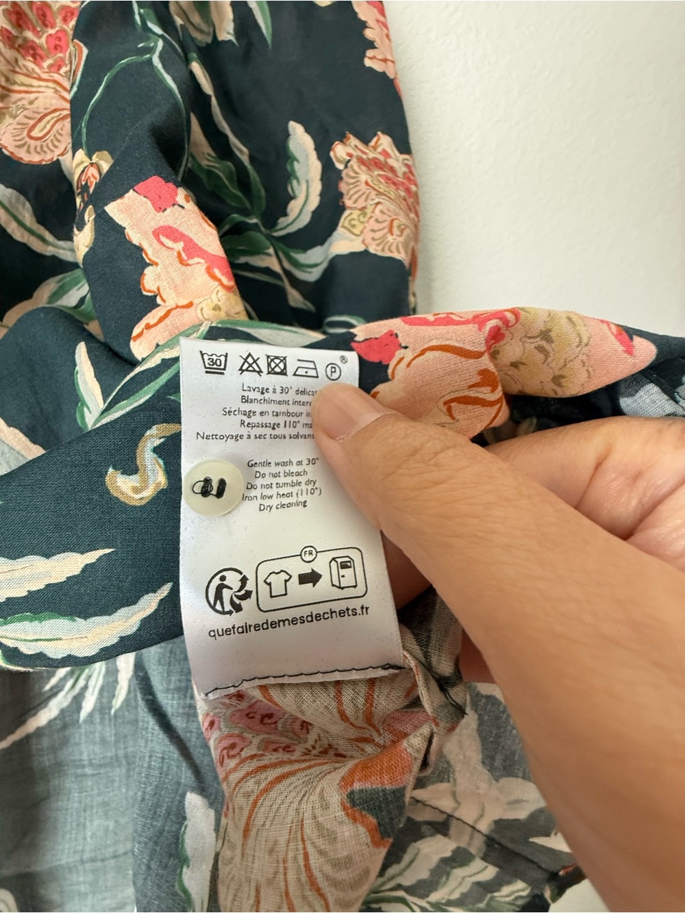 Sezane Chlo Shirt (size 42) - Picture 8 of 9